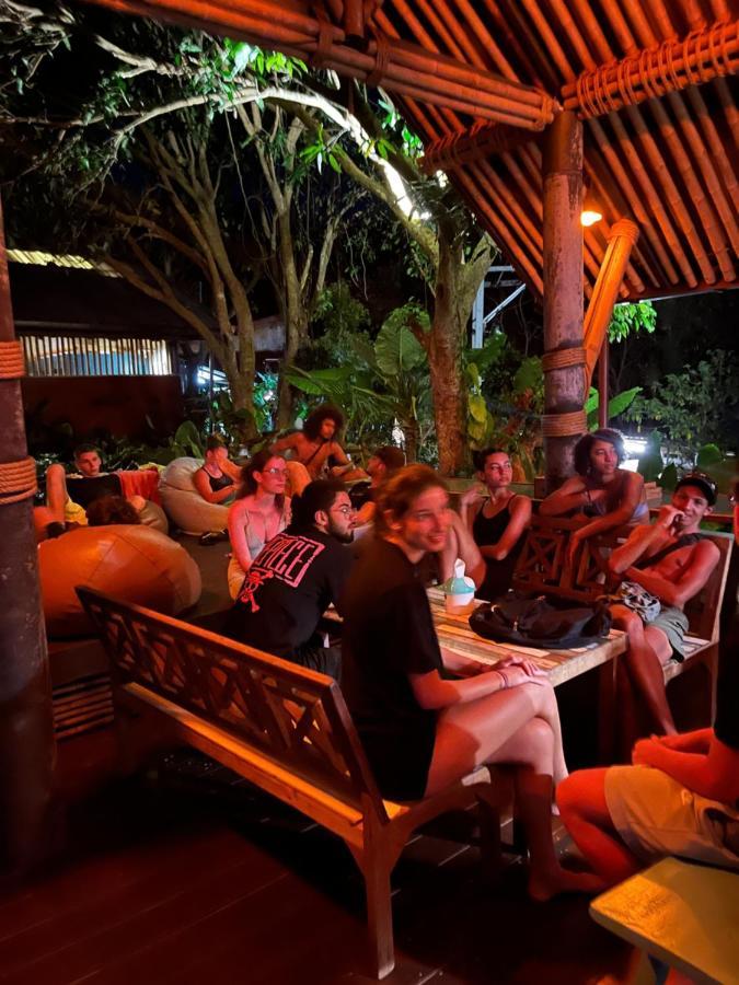Aha Lanta Cozy Hostel Koh Lanta Exterior photo