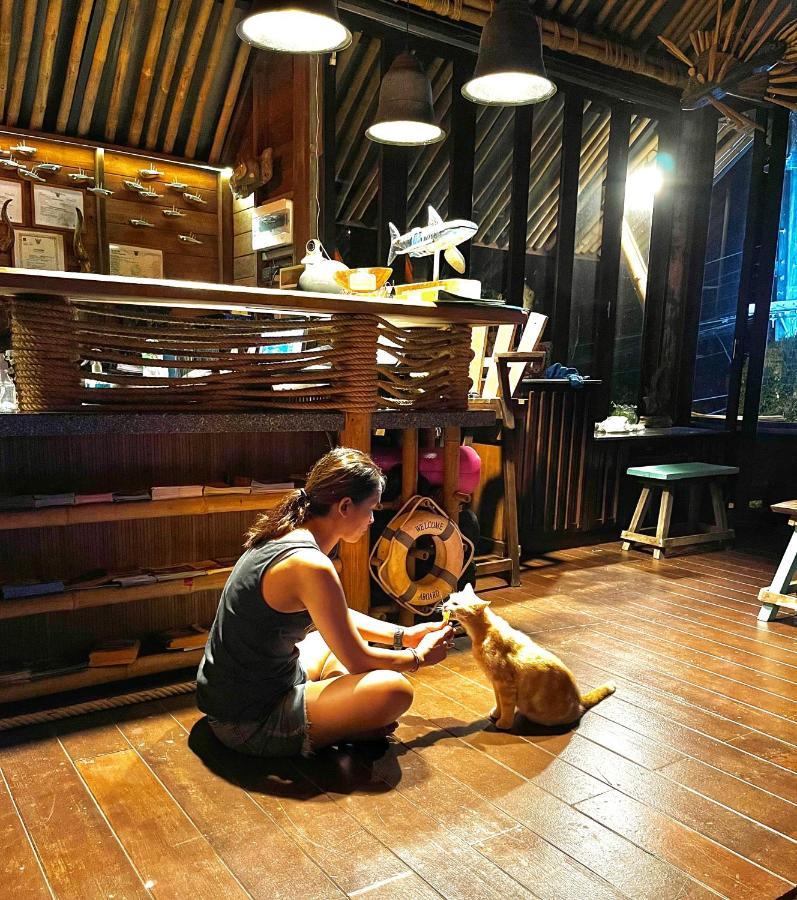 Aha Lanta Cozy Hostel Koh Lanta Exterior photo