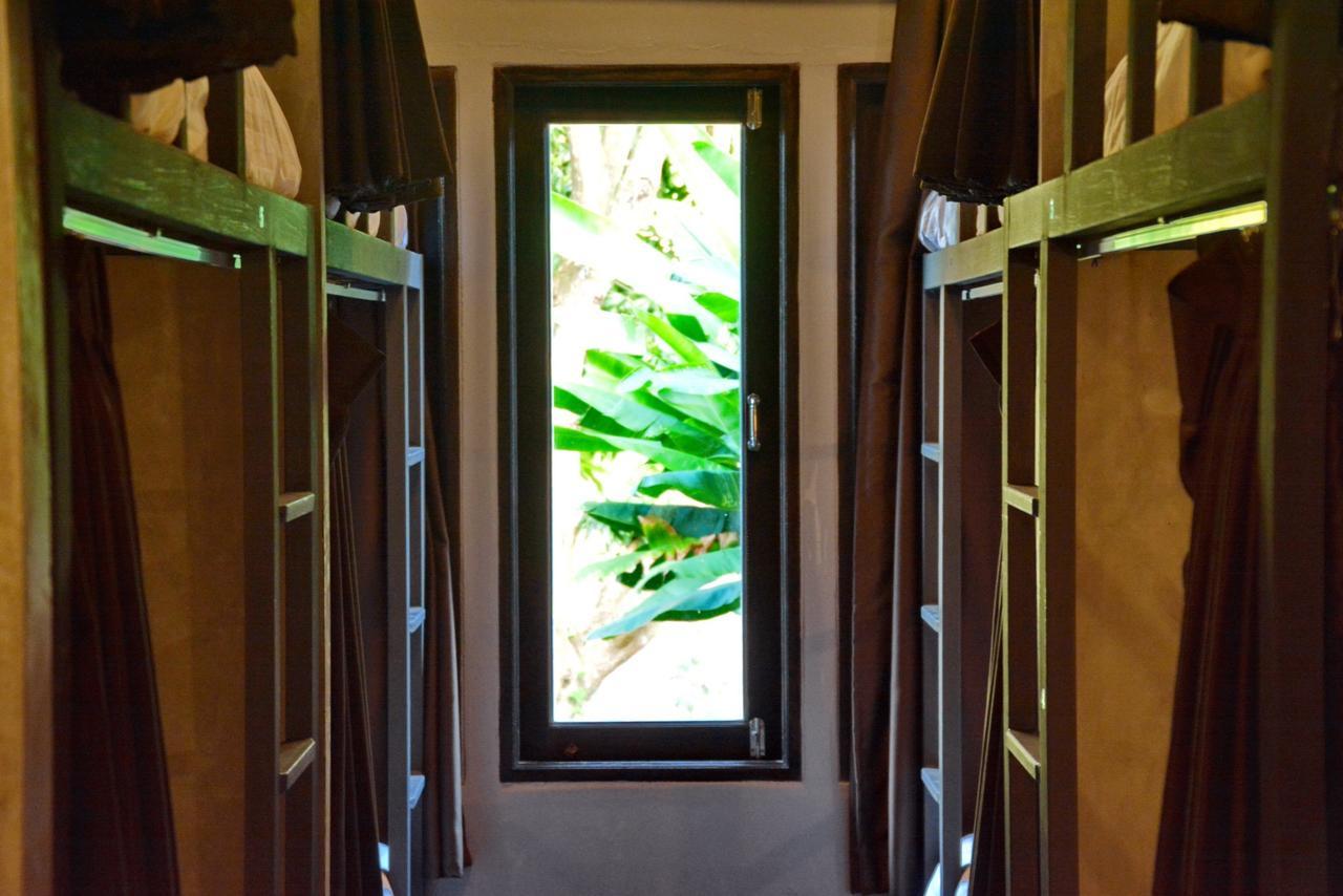 Aha Lanta Cozy Hostel Koh Lanta Exterior photo