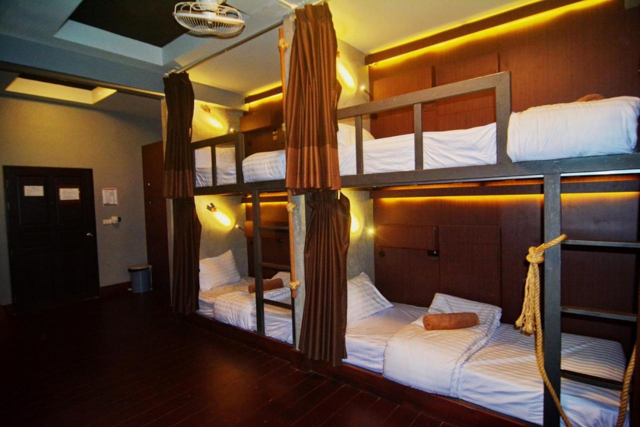 Aha Lanta Cozy Hostel Koh Lanta Exterior photo
